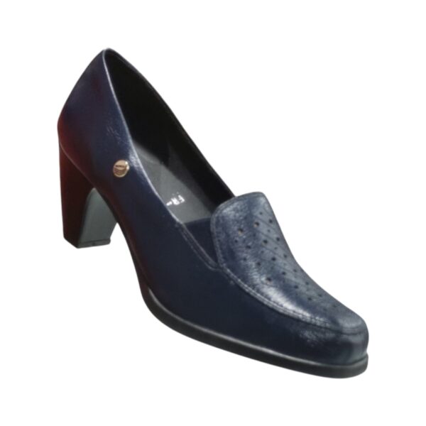 Zapato ergonómico de tacón medio de Calzado Romulo Bogota | Zapatos Ergonomicos, en color azul con diseño clásico de cuero y detalles perforados, ideal para combinar elegancia y comodidad en ocasiones formales. Rómulo Ejecutivo Cuero Ref. 4025 - Calzado Rómulo Bogotá